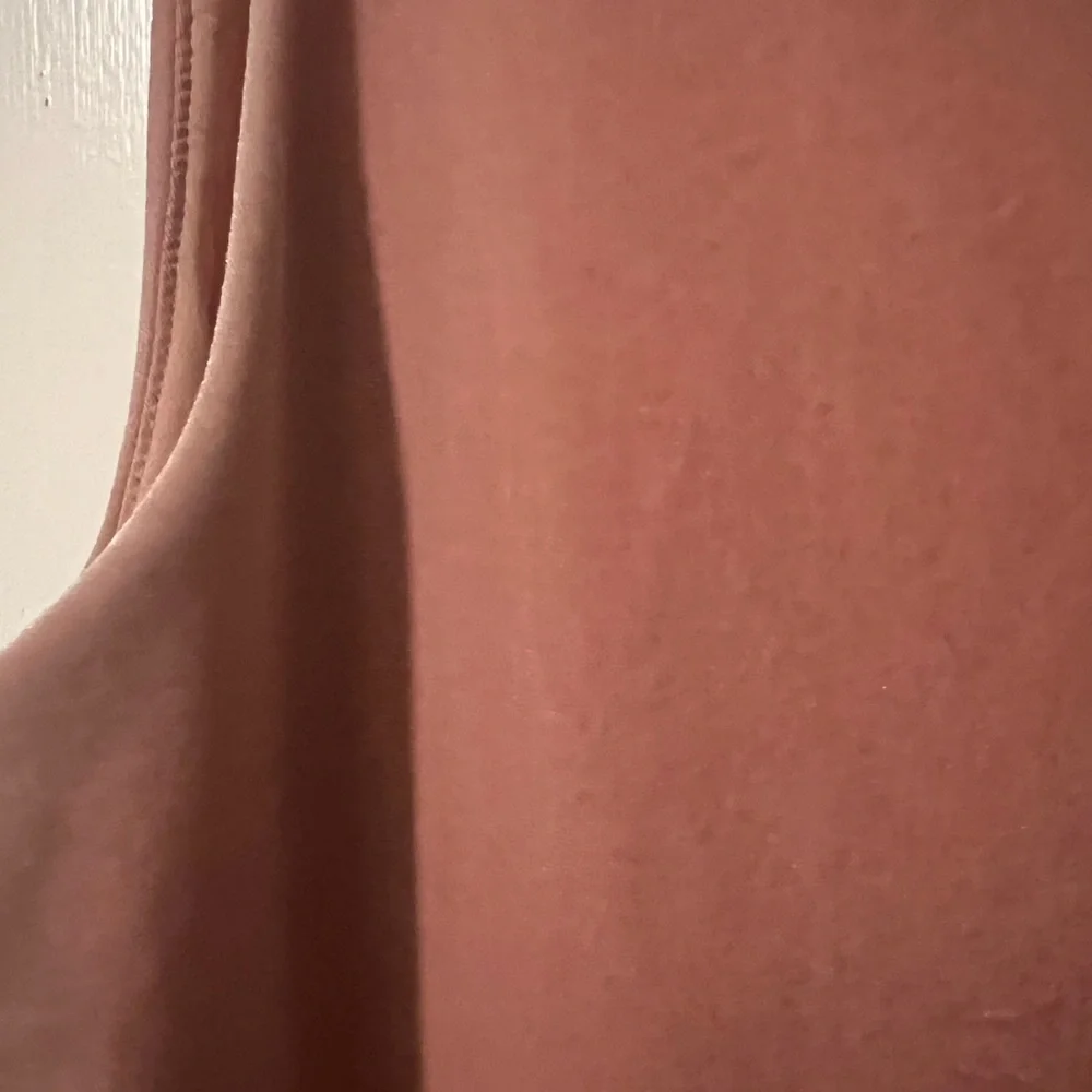 White House Black market pink/mauve velvet tank - Picture 2 of 5